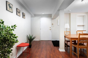 Rooms for rent beside U of T